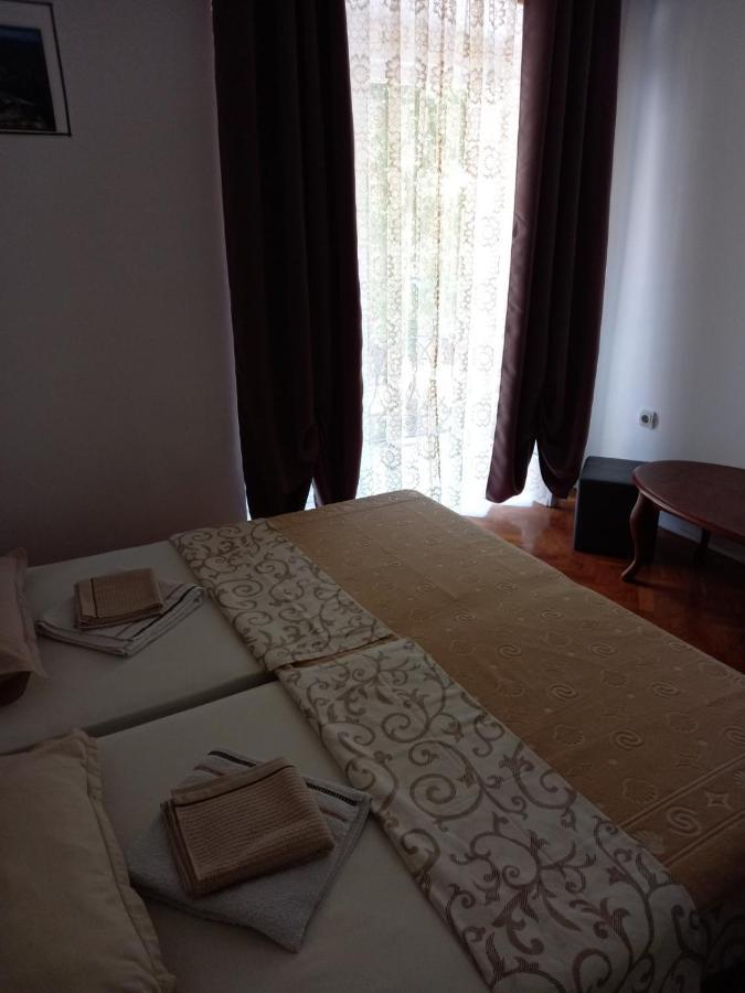 Guesthouse Nikoleta Κότορ Εξωτερικό φωτογραφία