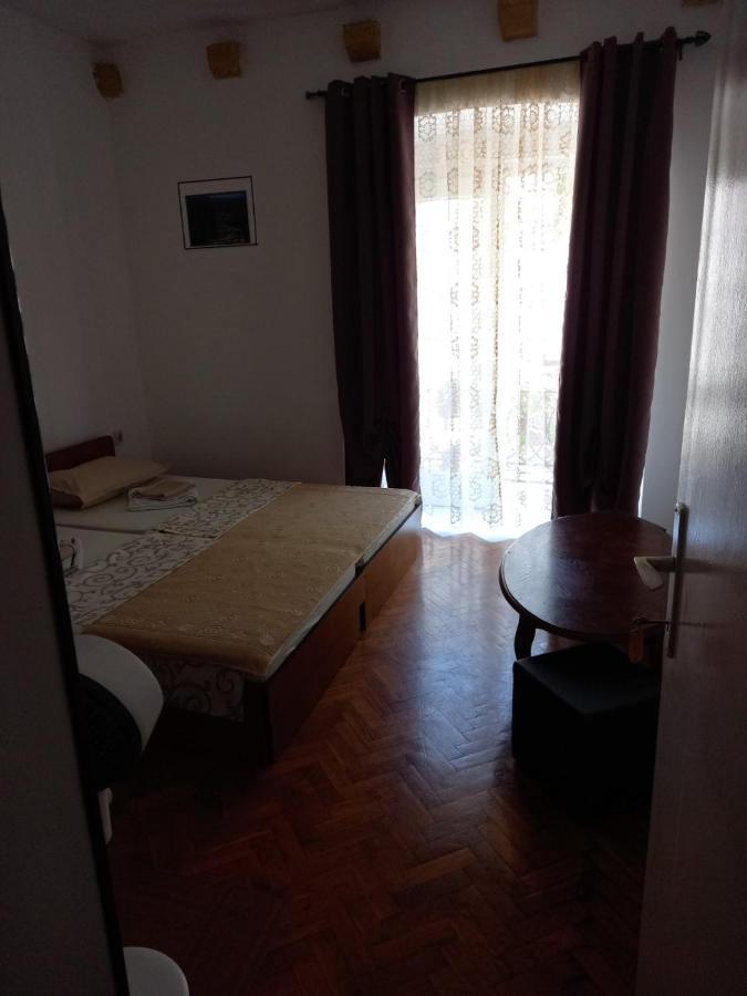 Guesthouse Nikoleta Κότορ Εξωτερικό φωτογραφία
