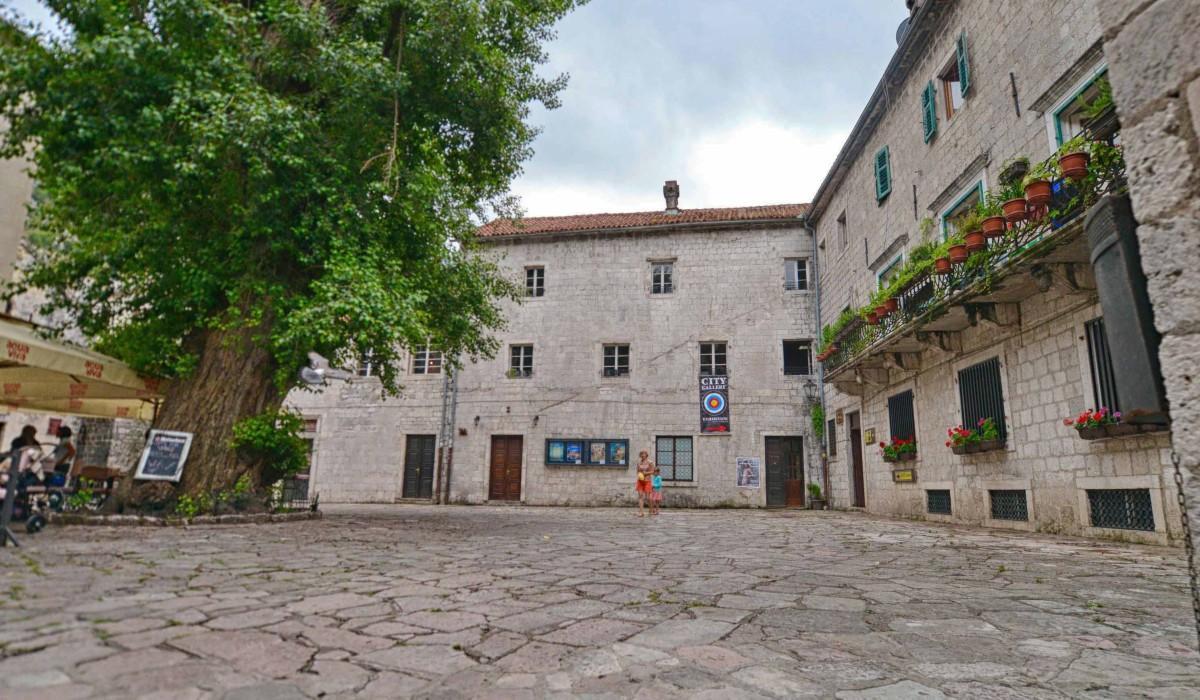 Guesthouse Nikoleta Κότορ Εξωτερικό φωτογραφία